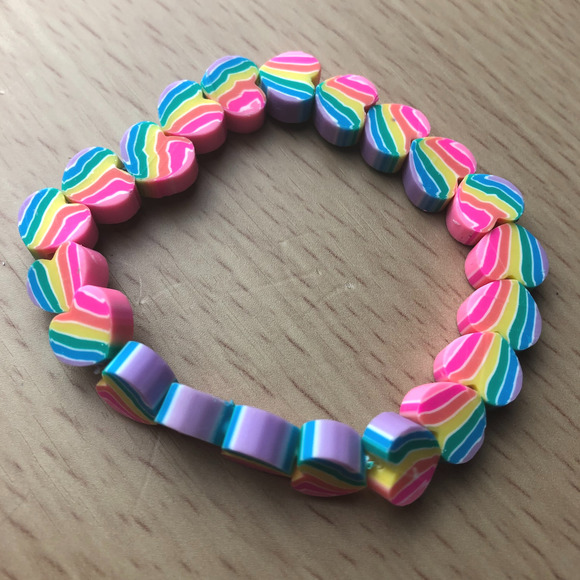 Conversation hearts beaded stretch bracelet set of 3 - Picture 4 of 7